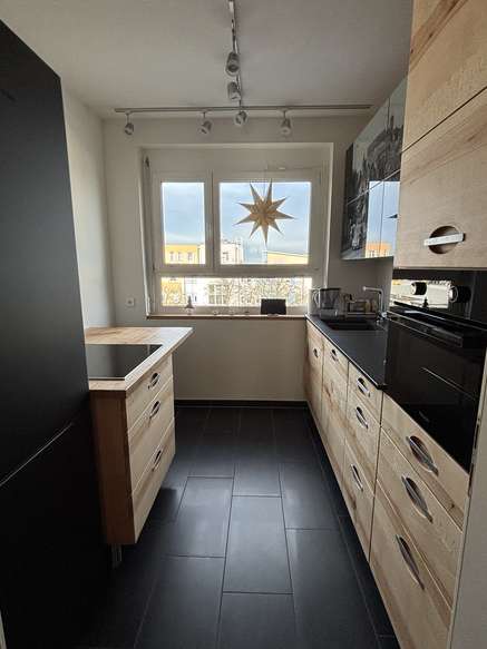 zweizeilige Massivholzküche in Nürnberg 