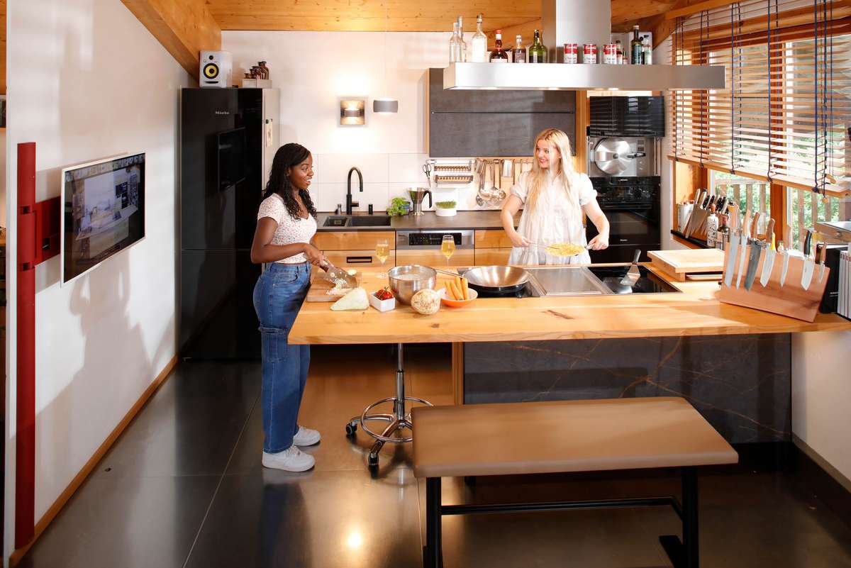 Gemeinsames Kochen verbindet die Welt 