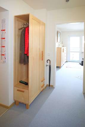 Garderobe in Massivholz 